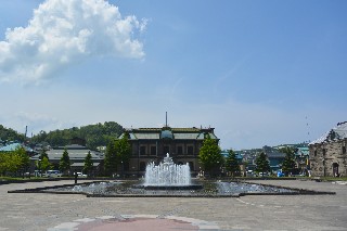 運河公園(旧日本郵船小樽支店)