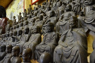 宗圓寺(木造五百羅漢像)