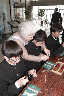製作体験(金箔貼り)