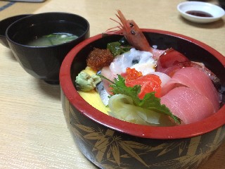 海鮮丼
